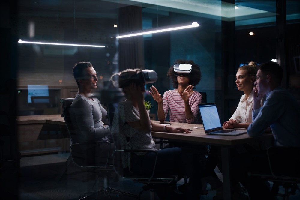 Using virtual reality for corporate learning and development