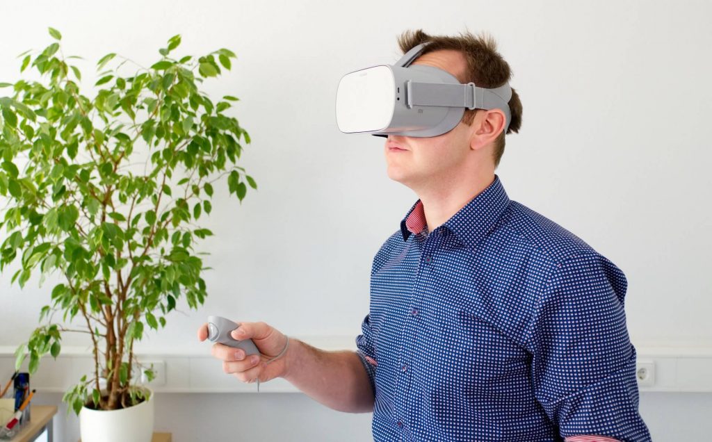 man using vr headset for virtual reality training